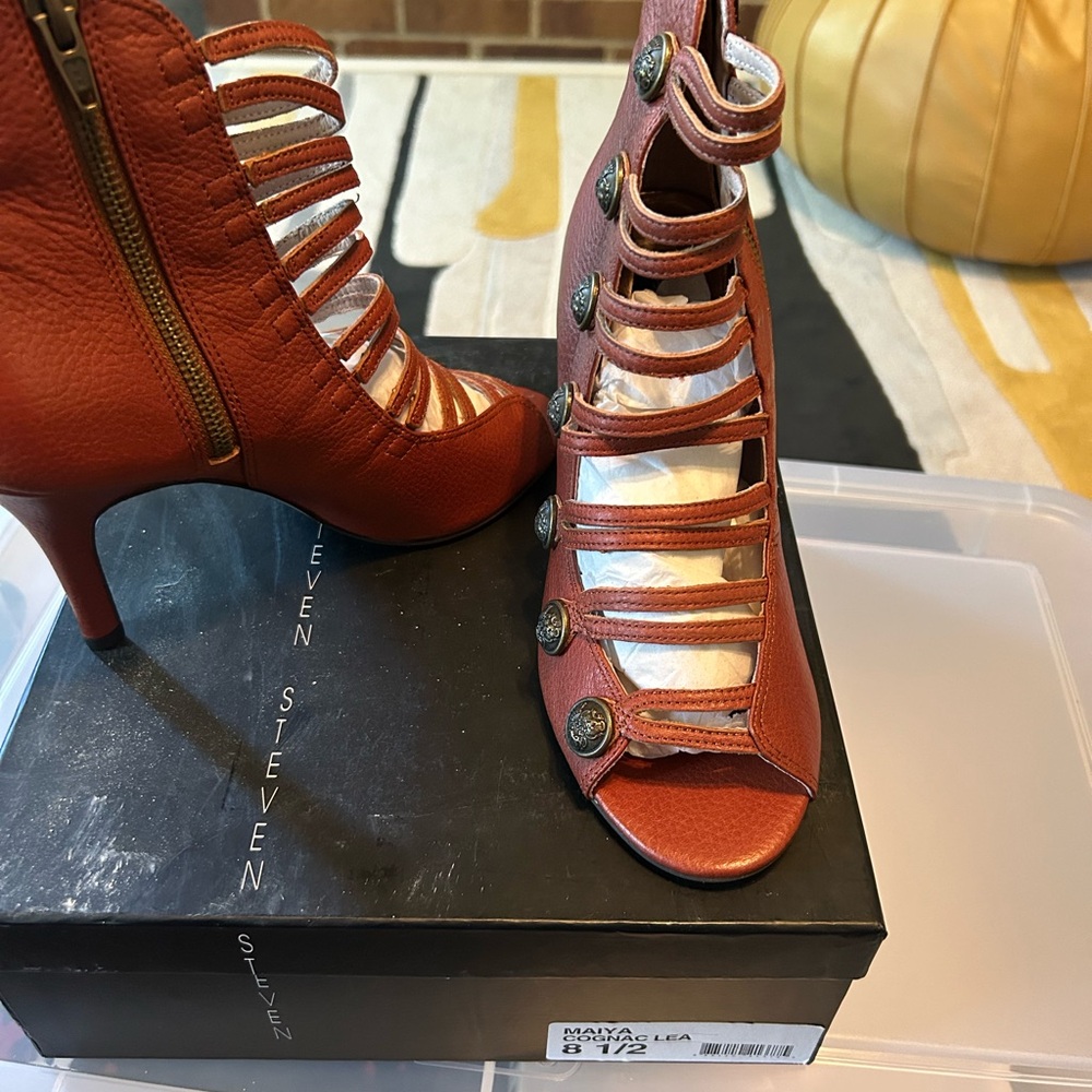 Steve Madden Brown Heeled Boots with Strappy Design